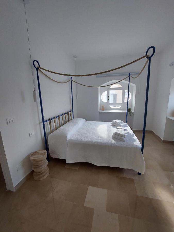 Palazzo Accinni B&B Monopoli Exterior foto